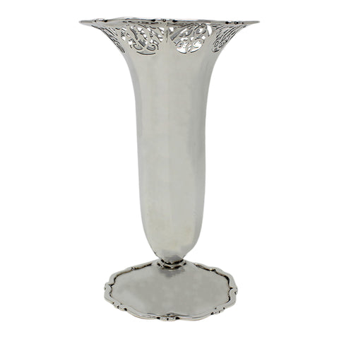 1899 Antique Victorian Era Sterling Silver Vase Silversmiths Sibray, Hall & Co Ltd (Charles Clement Pilling) London Hallmarks