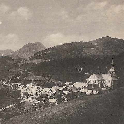 Thonon-les-Bains France Vintage Postcard