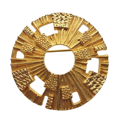Vintage Brooch Circle Gold Color