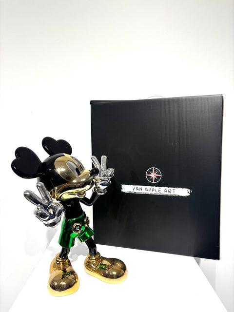 Van Apple - World Love - Mickey Green