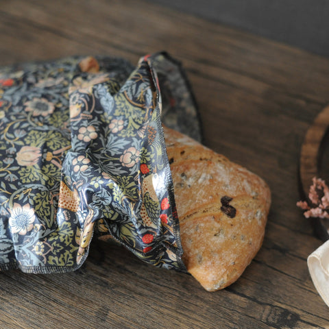 THE William Morris Beeswax Bag | Strawberry Thief