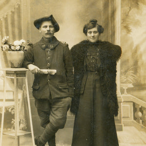 Descriptive image text