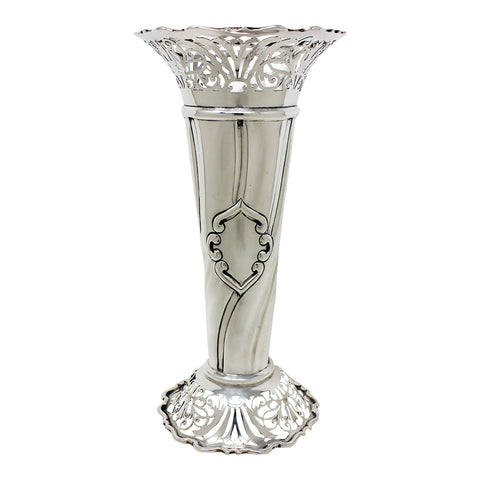 1902 Antique Edwardian Era Large Sterling Silver Vase Pierced Decoration Silversmiths Sibray, Hall & Co Ltd (Charles Clement Pilling) London Hallmarks