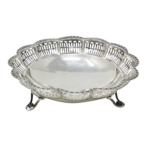 1902 Antique Edwardian Era Pierced Bonbon Dish Silversmith Synyer & Beddoes (Harry Synyer & Charles Joseph Beddoes) Birmingham Hallmarks