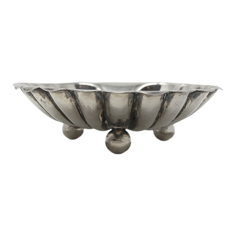 1909 Antique Edwardian Era Shell Shaped Sterling Silver Dish Silversmith The Alexander Clark Manufacturing Co Birmingham Hallmarks