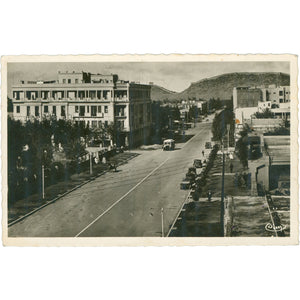 Descriptive image text