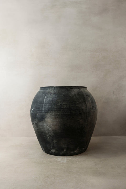 Vintage Dark Pot Nr. 001