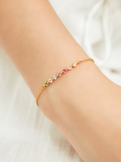 Pastellfarbenes Regenbogen-Edelsteinarmband in 18 Karat Gold Vermeil