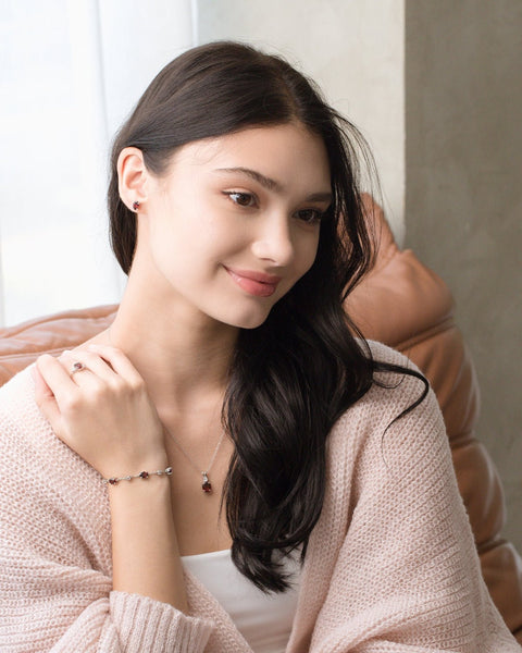 Ensemble de bijoux essentiels en grenat et argent sterling