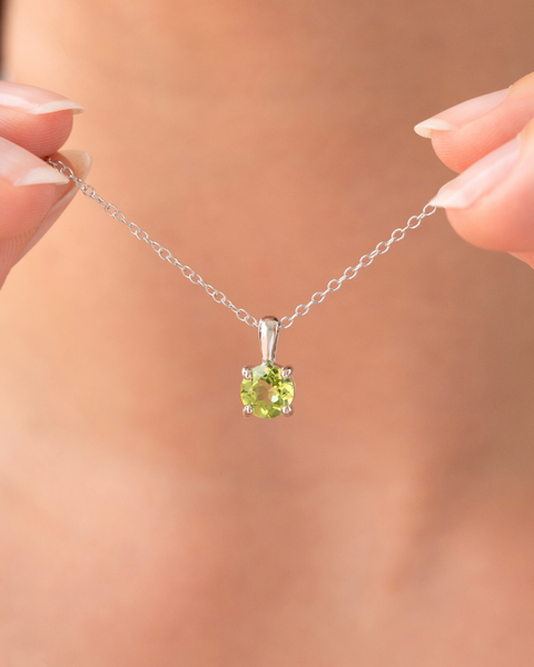 Peridot-Schmuckset für jeden Tag aus Sterlingsilber