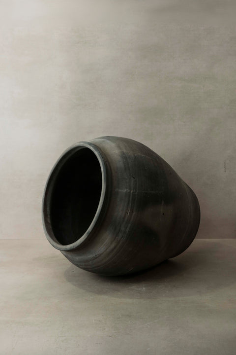 Vintage Dark Pot n° 006