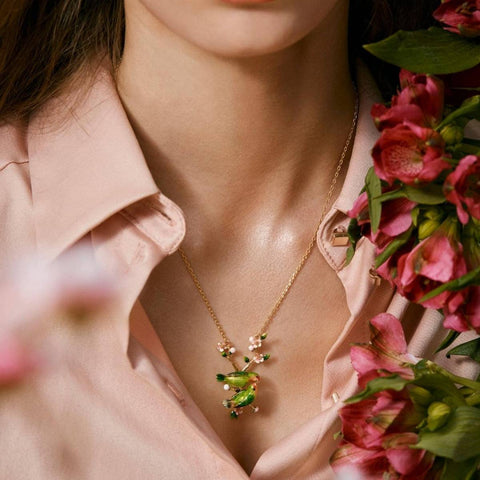 The Lovebird Pendant