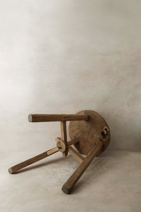 Vintage Rustic Elm Wood Stool - Round - No 9