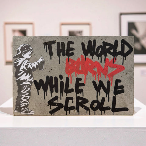 STRINK - THE WORLD BUR’NS