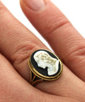 1854’s Victorian Ring Gold Cameo Antique 15ct Carved Hardstone , Painter Raphael.
