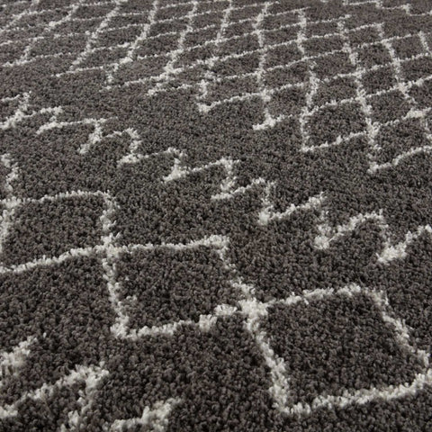 Moroccan Dark Grey Shaggy Rug | 940