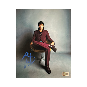 Austin Butler Signed Elvis 10x8 Image 2 (Beckett)