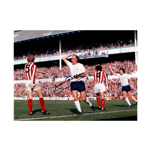 Alan Gilzean Signed Tottenham Hotspur 16x12 Image