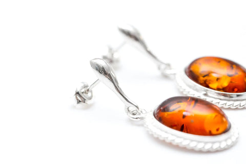 Amber Quintessence Hängeohrringe