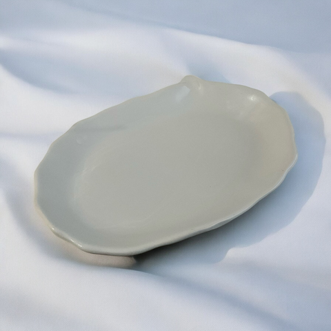 Bailey Ceramic Styling Plate