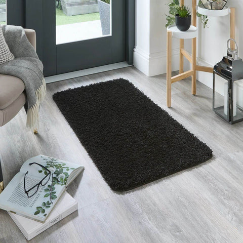 Waschbarer schwarzer Shaggy-Teppich