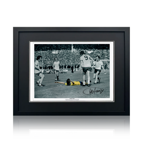 Charlie George Signed Arsenal Image Compact Frame