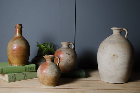 Medium French vinegar jar
