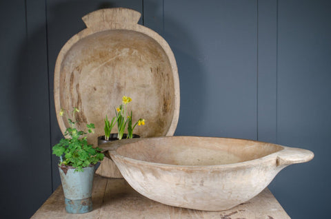 Large Dutch dough bowl