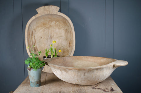 Large Dutch dough bowl