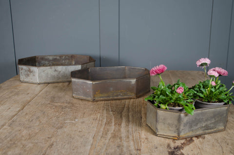 Vintage cake tins