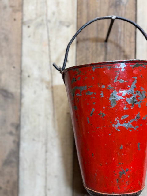 Vintage Galvanised Hanging Fire Bucket Hanging Basket / Plant Pot Planter Pail C
