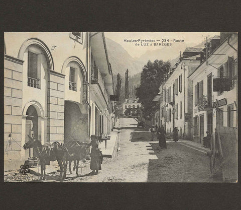France Hautes-Pyrénées Route de Luz a Bereges Vintage Postcard
