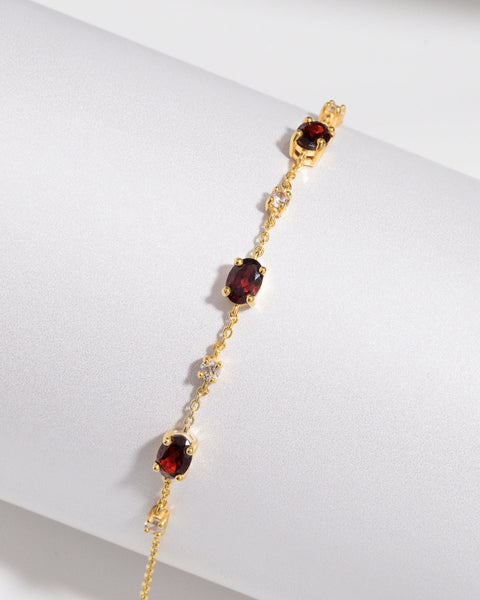 Bracelet en grenat en vermeil or 18 carats