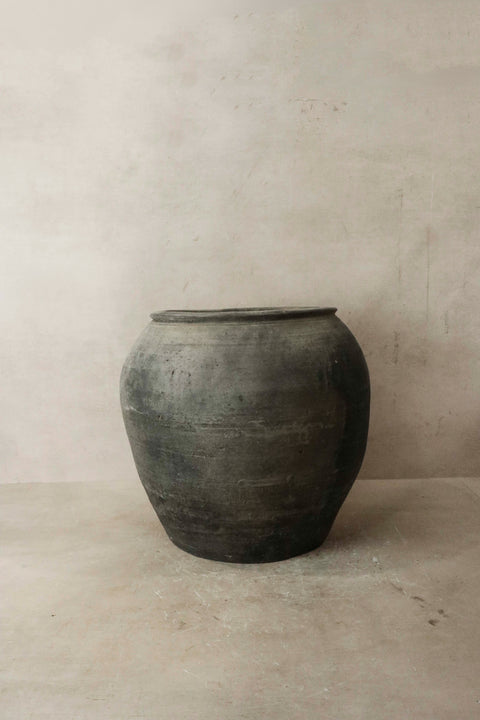 Vintage Dark Pot n° 042