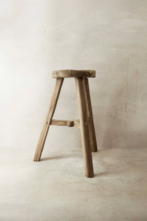 Vintage Rustic Elm Wood Stool - Round - No 21