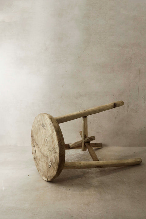 Vintage Rustic Elm Wood Stool - Round - No 22