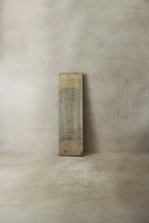 Vintage Elm Wooden Washboard - 3