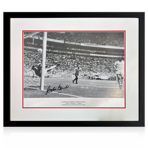 Gordon Banks Signed Greatest Save Deluxe Mount Frame