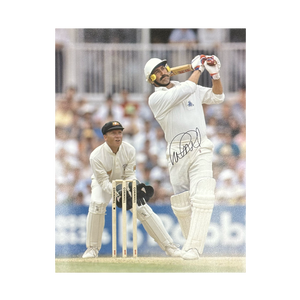 Graham Gooch Signed 16x12 Image #4