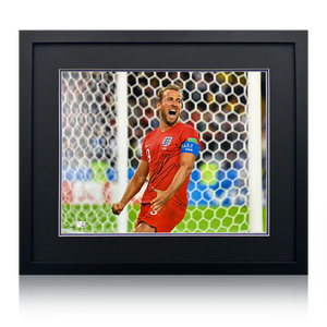 Harry Kane Signed England 20x16 Deluxe Mount Frame (Fanatics)