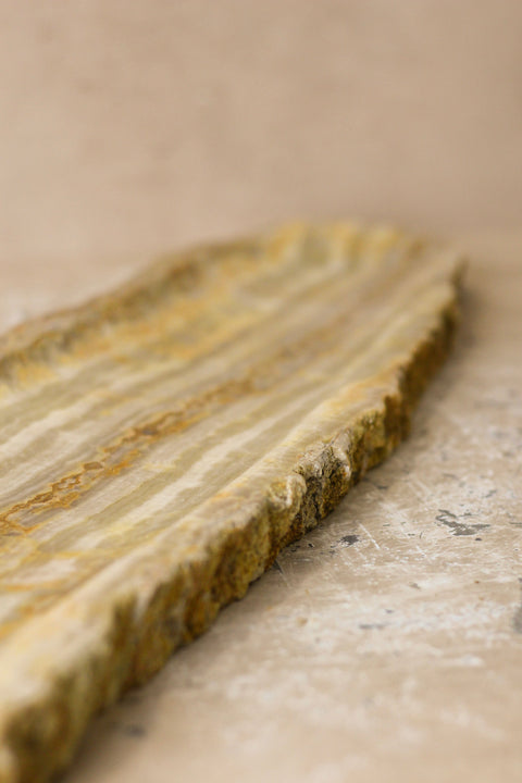 Premium Onyx Tray Raw Edge No 13