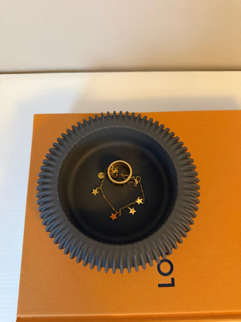 Ribbed Bowl