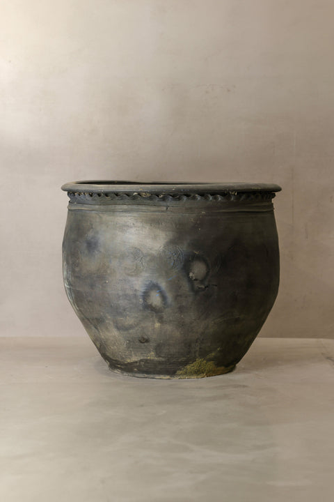 Grands pots asiatiques gris anciens - L017