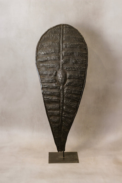 Vintage sudanesischer Dinka-Schild - 44,1