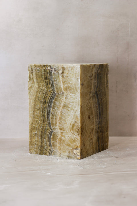 Beistelltischsockel aus Onyx - Hohl - Nr. 13