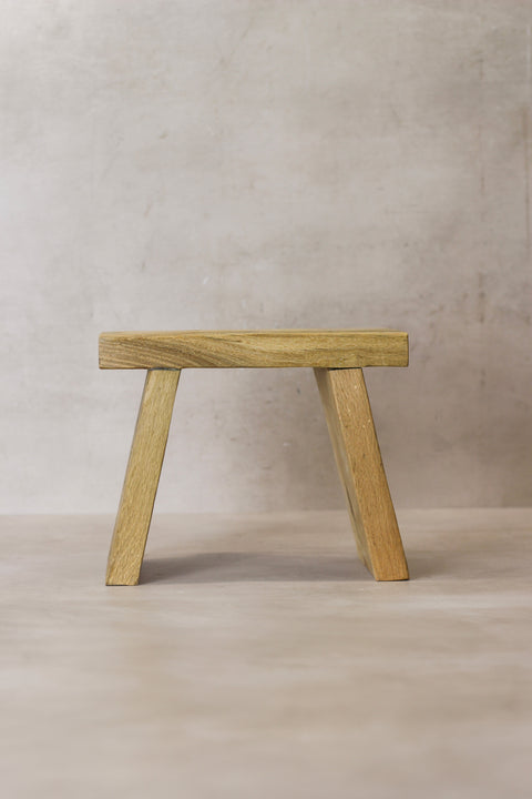 Vintage-Hocker aus rustikalem Ulmenholz, quadratisch, klein, Nr. 7