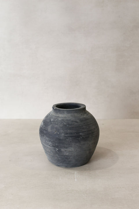 Vintage Dark Pot n° 47