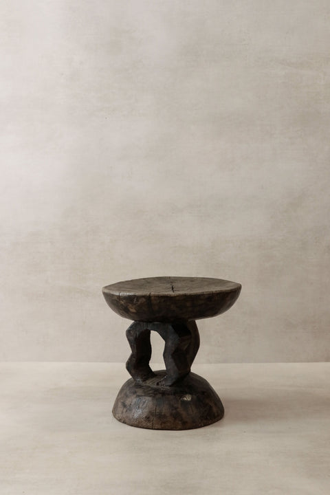 Vintage Tonga Hocker - 32,1