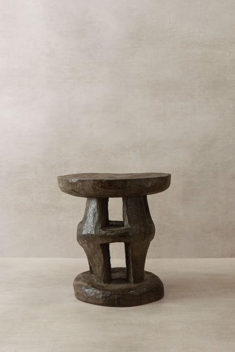 Tonga Stool - 102.3