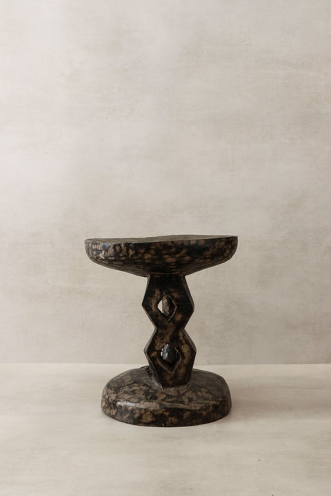 Tonga Stool - 101.2